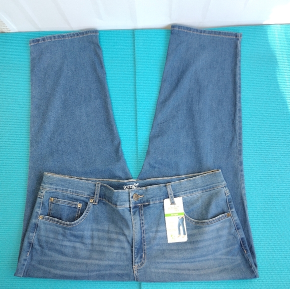 Terra & Sky Women's Tummy Control High Rise Straight Jeans 20WP - Picture 3 of 9